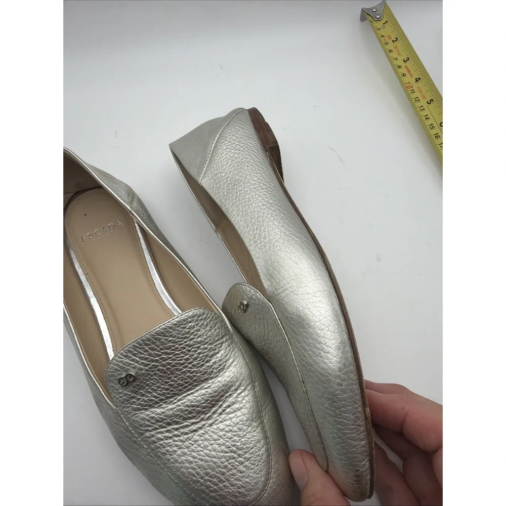 ESCADA Women's Size 38 LEATHER ITALY MADE Flats Oxfords Loafers Silver Shiny
